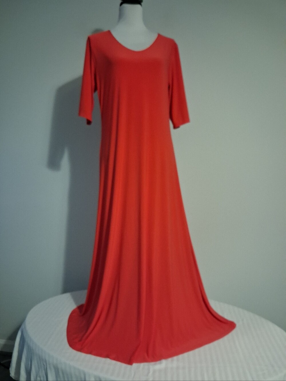 Orange Maxi Dress with Scoop Neck Size Med